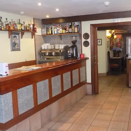 Affittacamere Itsasmin Ostatua 2*